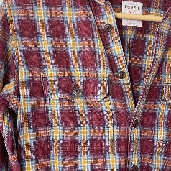 Fossil Men's Burgundy Plaid Button Down Shirt - Picture 3 of 6